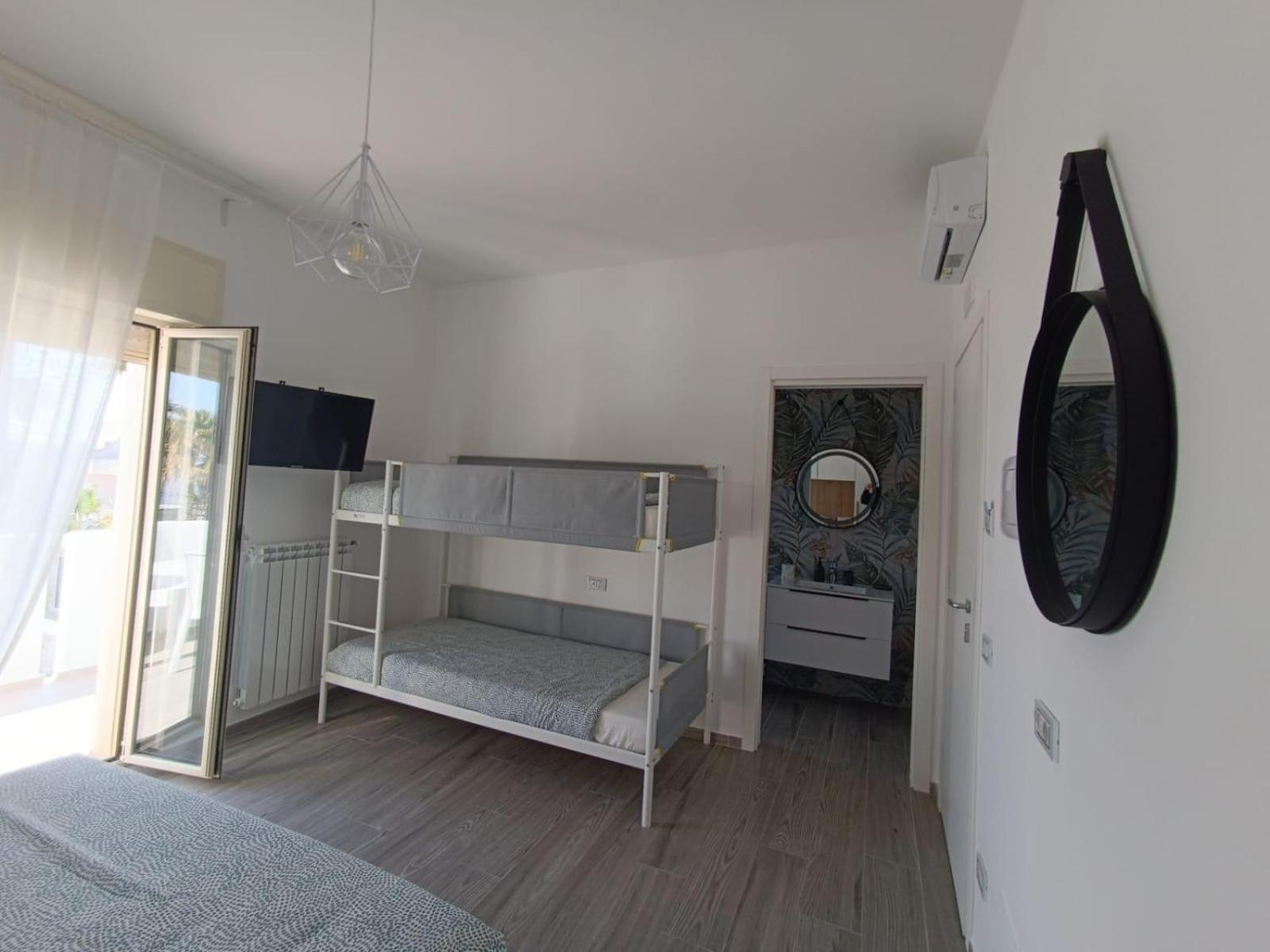 Casa Al Mare Luxury Bed & Breakfast Бари Екстериор снимка